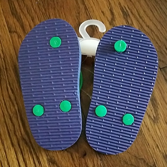 Girls Flip flops - XS - Picture 2 of 2